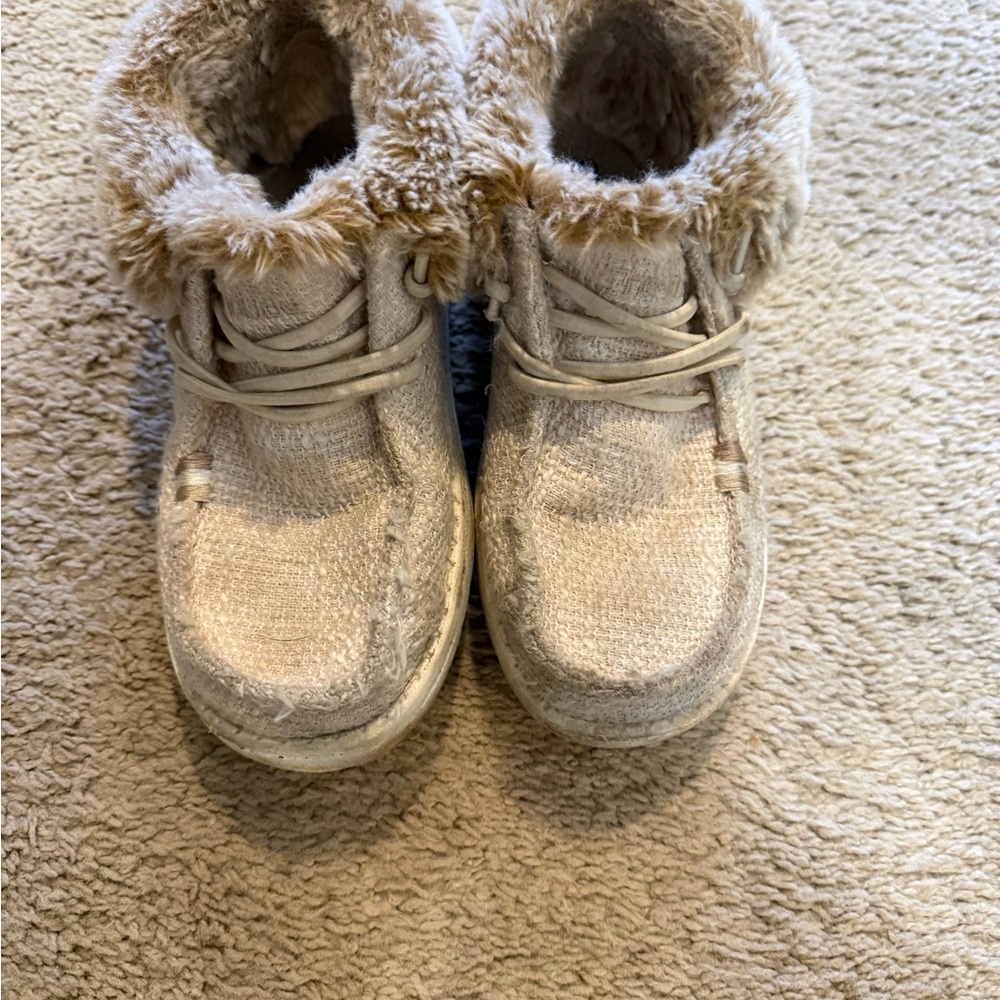 Hey Dude Tan Kids Boots